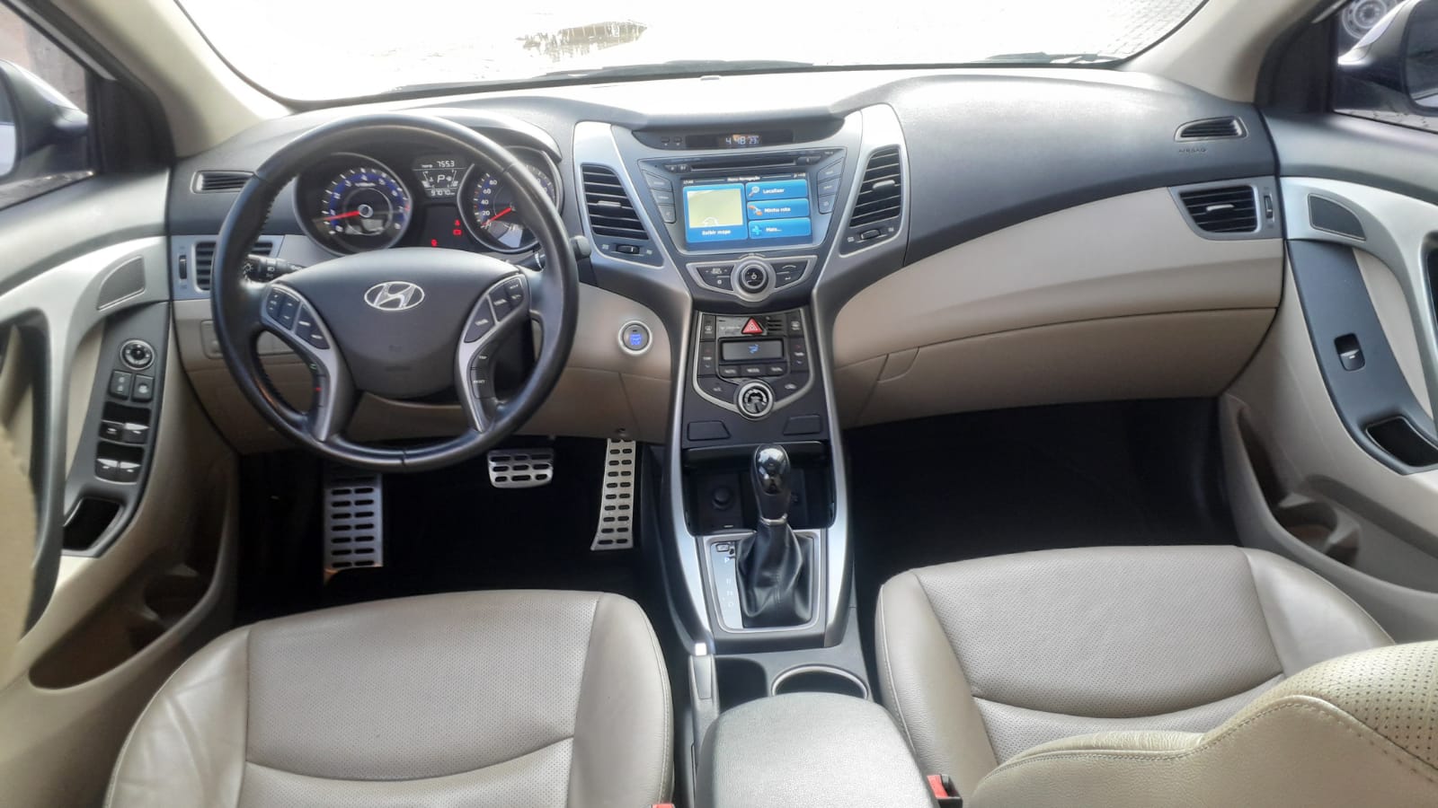 Hyundai Elantra 2.0 16V Flex Aut.