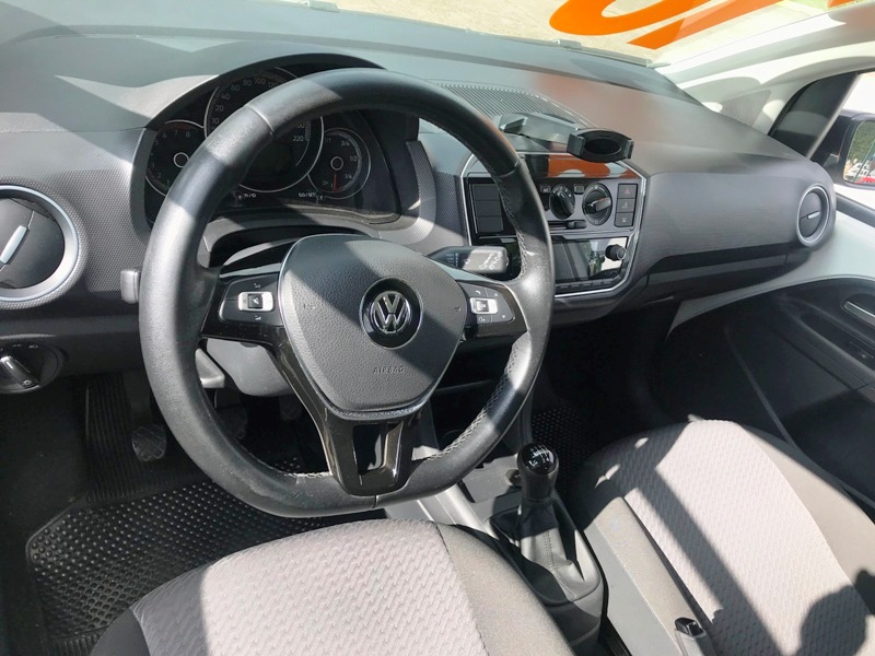 VW - VolksWagen up! move 1.0 Total Flex 12V 5p