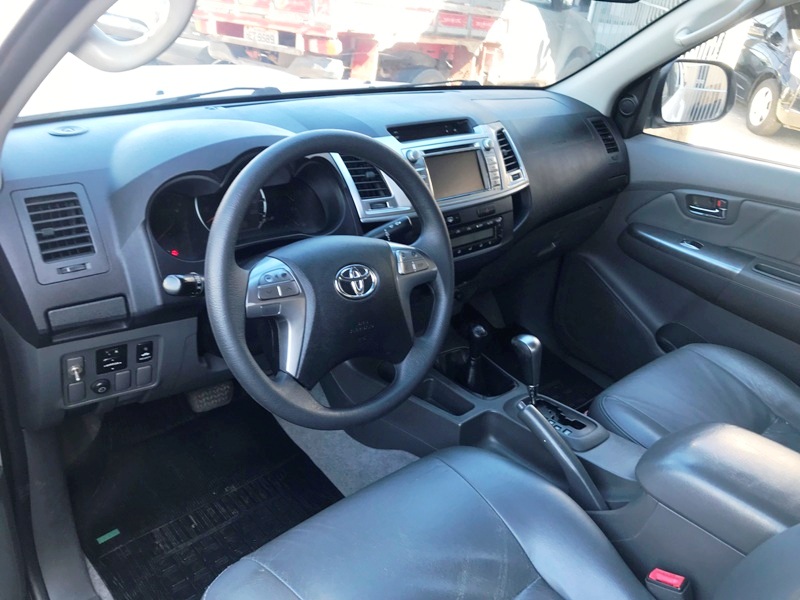 Toyota Hilux CD D4-D 4x4 3.0 TDI Dies. Mec.