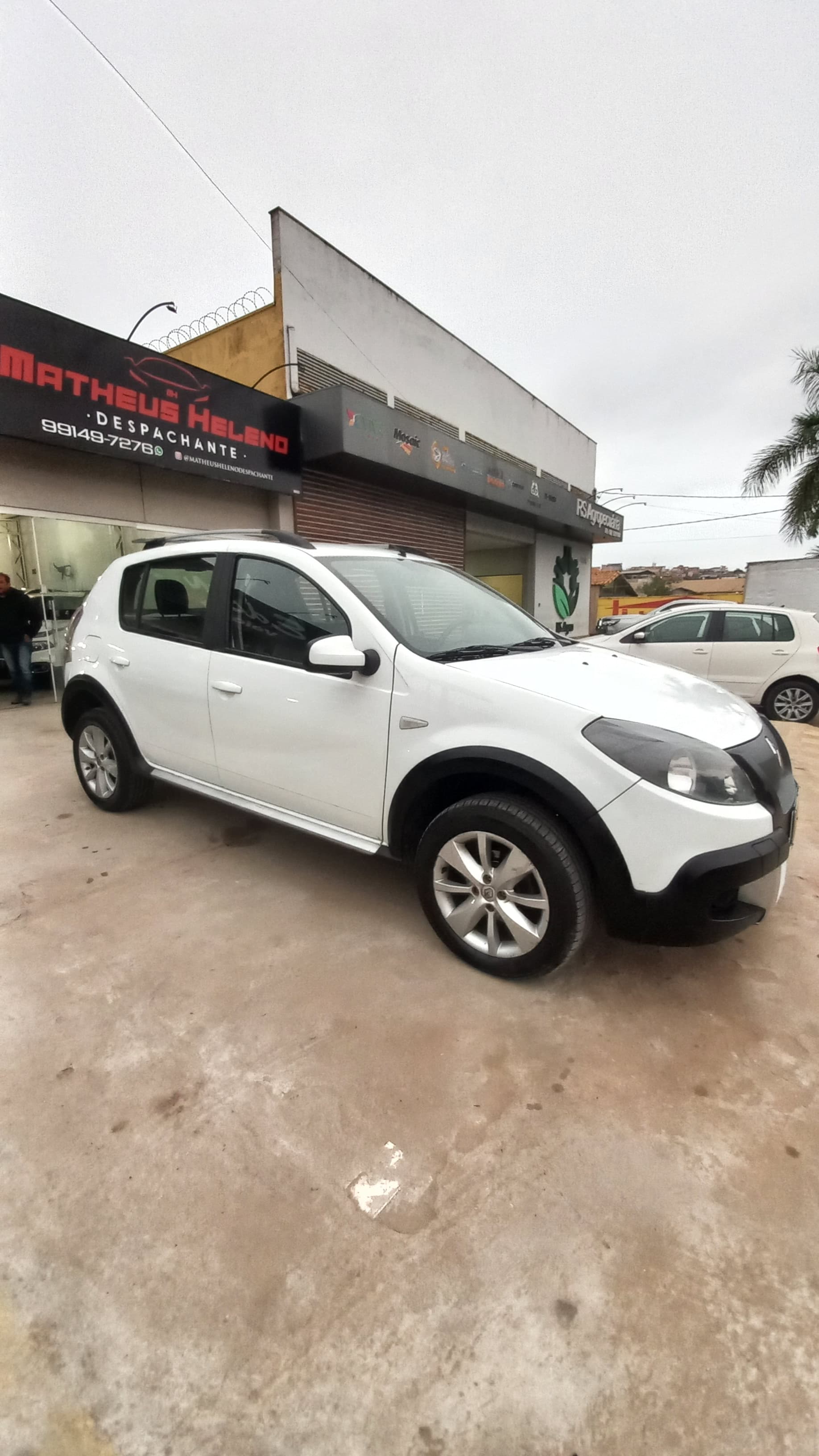 Renault KWID Zen 1.0 Flex 12V 5p Mec.	