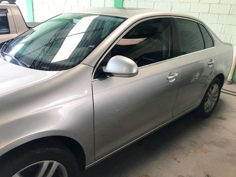VW - VolksWagen Jetta 2.5 Sedan
