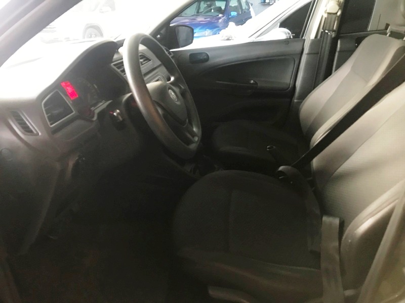 VW - VolksWagen Gol (novo) 1.0 Mi Total Flex 8V 4p