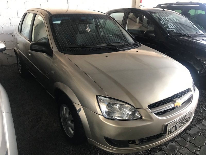 GM - Chevrolet Corsa Sedan 1.8 MPFI 8V  102cv 4p