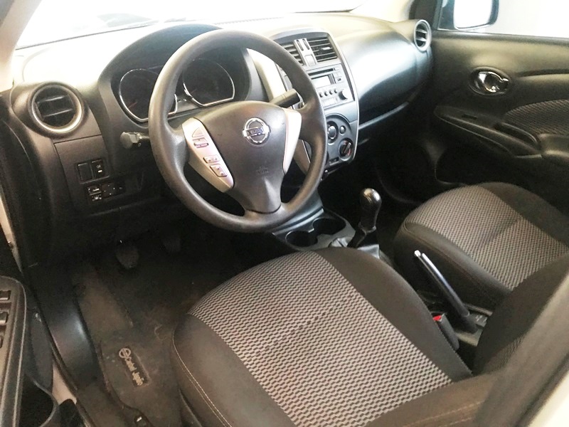 Nissan Versa