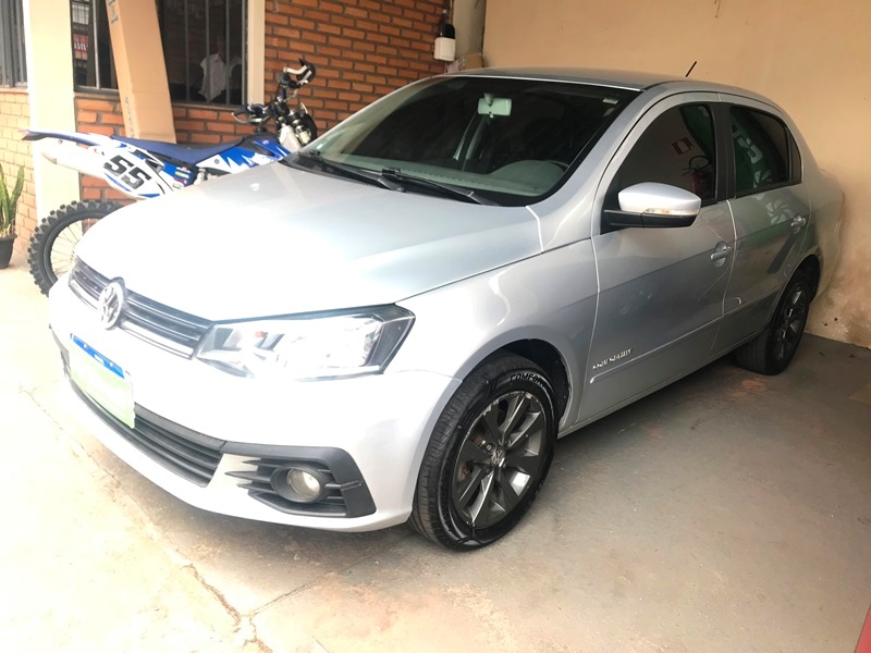 VW - VolksWagen Voyage Confortline 1.6