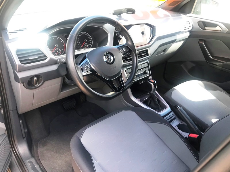 VW - VolksWagen T-Cross TSI