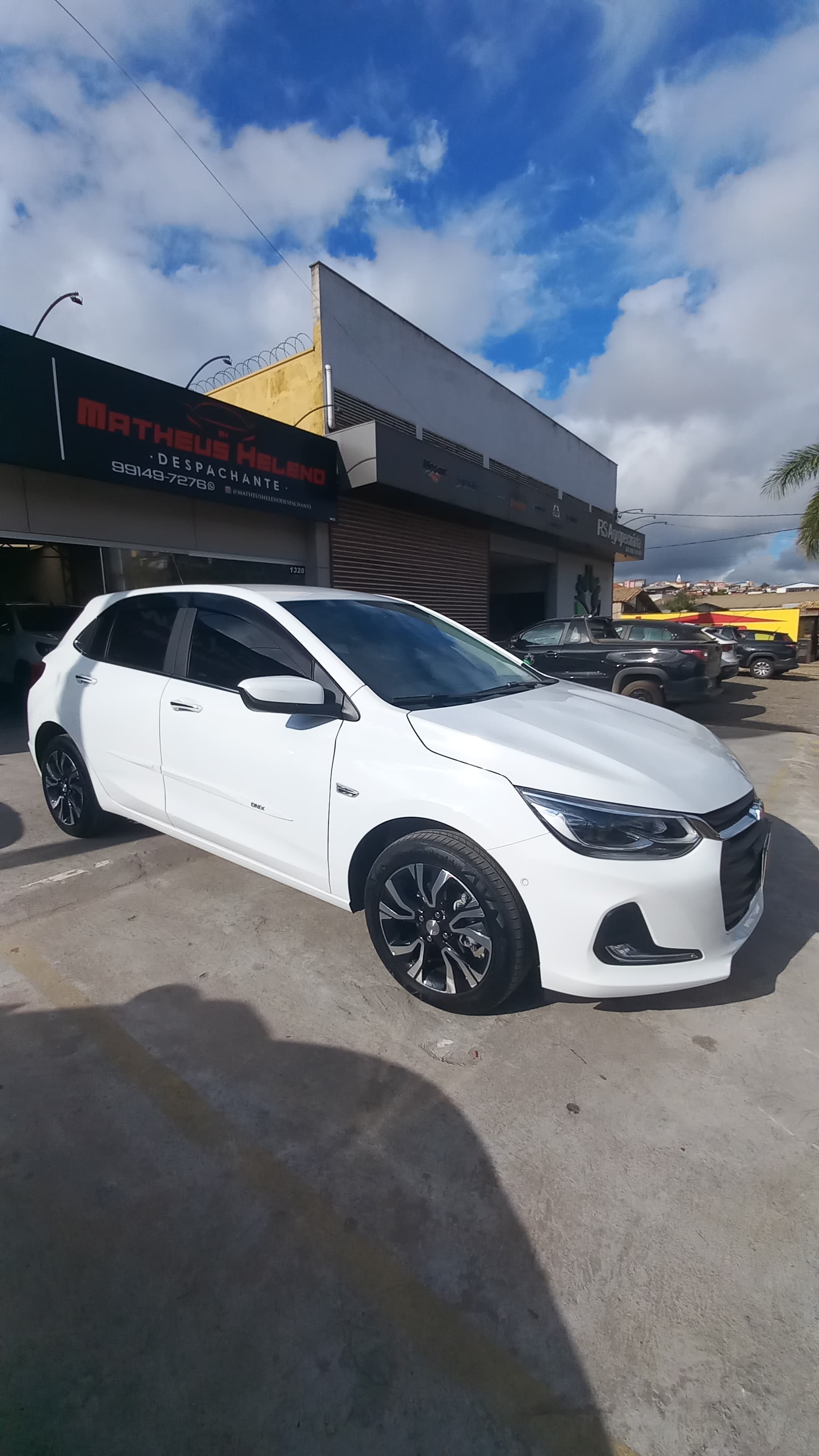 GM - Chevrolet Onix Premier 1.0 TB AT	