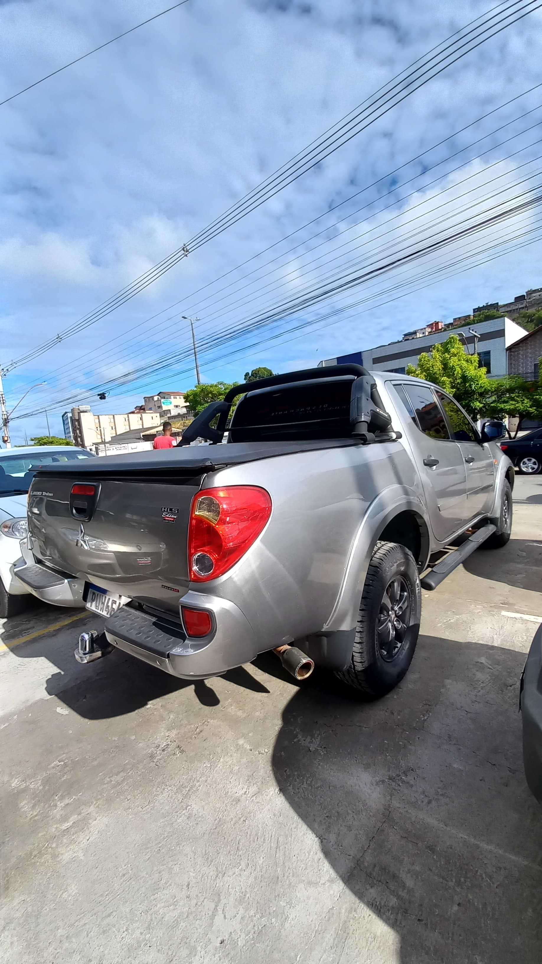 Toyota Hilux CD SRX 4x4 2.8 TDI 16V Diesel Aut.