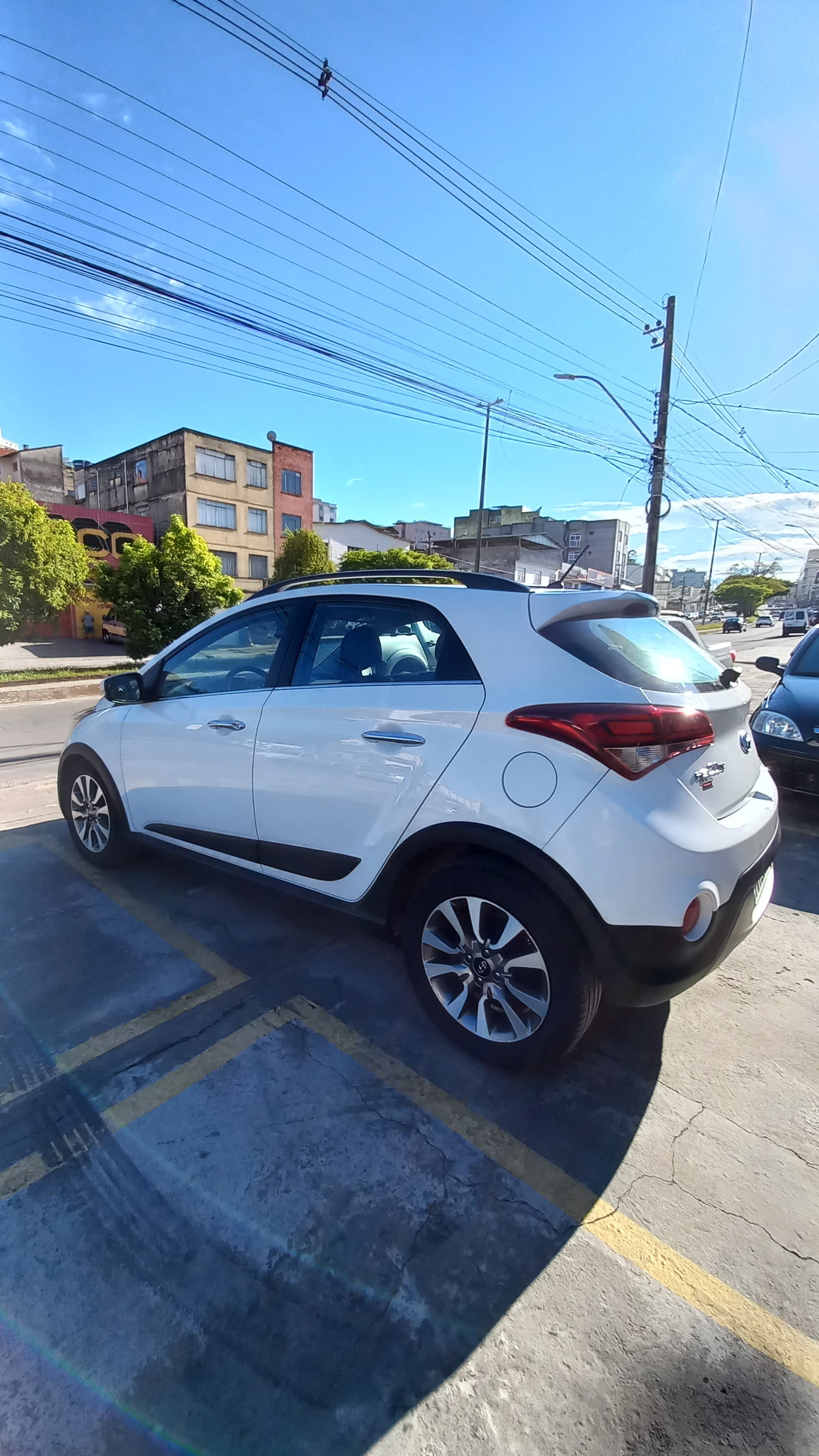 Hyundai HB20X Premium 1.6 Flex 16V Mec.