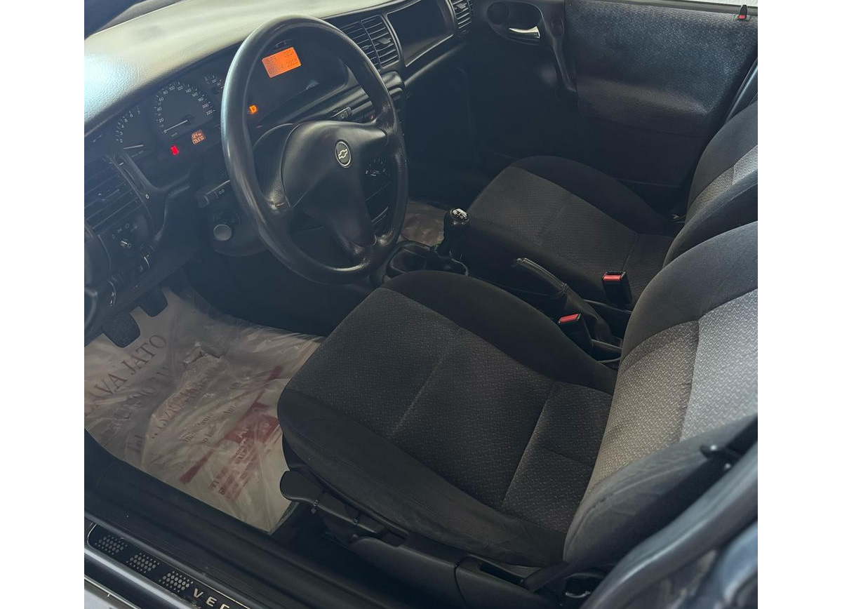 GM - Chevrolet Vectra GLS/ Challenge 2.2 MPFI 16V