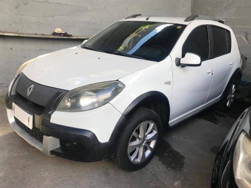 Renault SANDERO Authentique Hi-Flex 1.6 8V 5p	