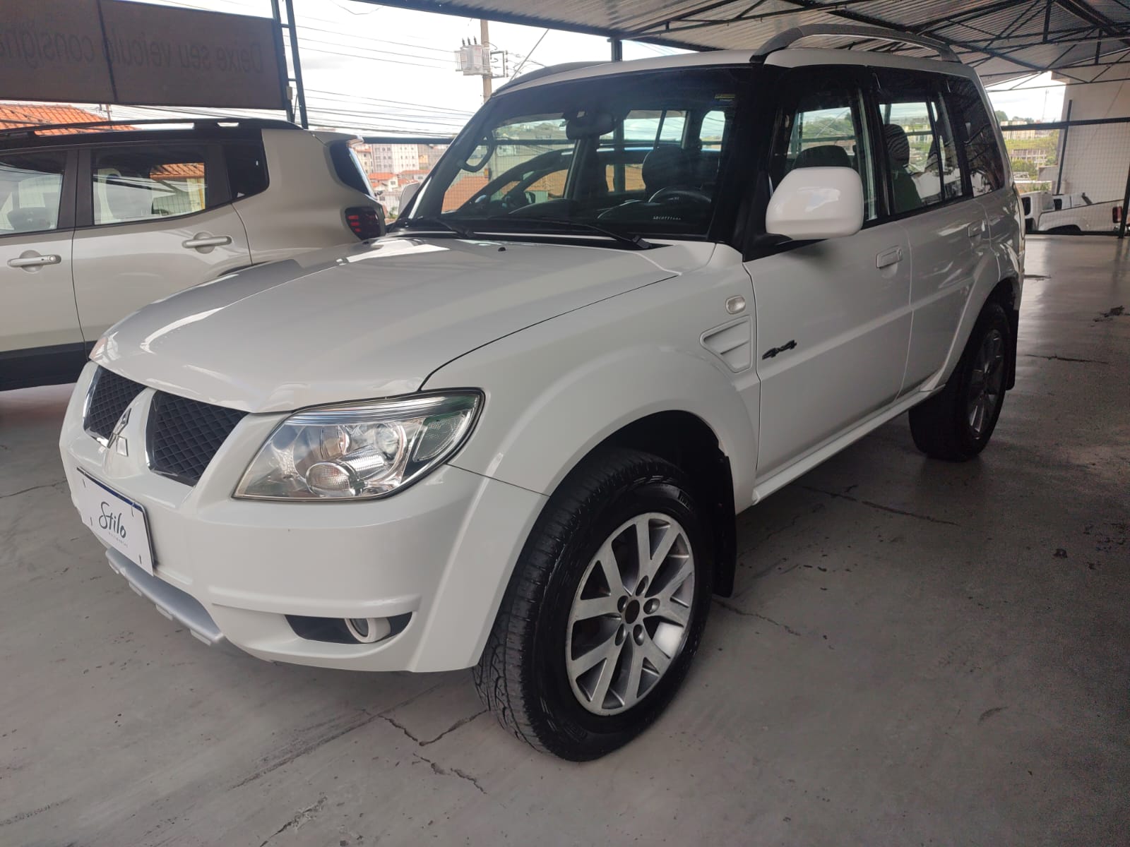 Mitsubishi Pajero TR4 2.0 Flex 16V 4X2 Aut.