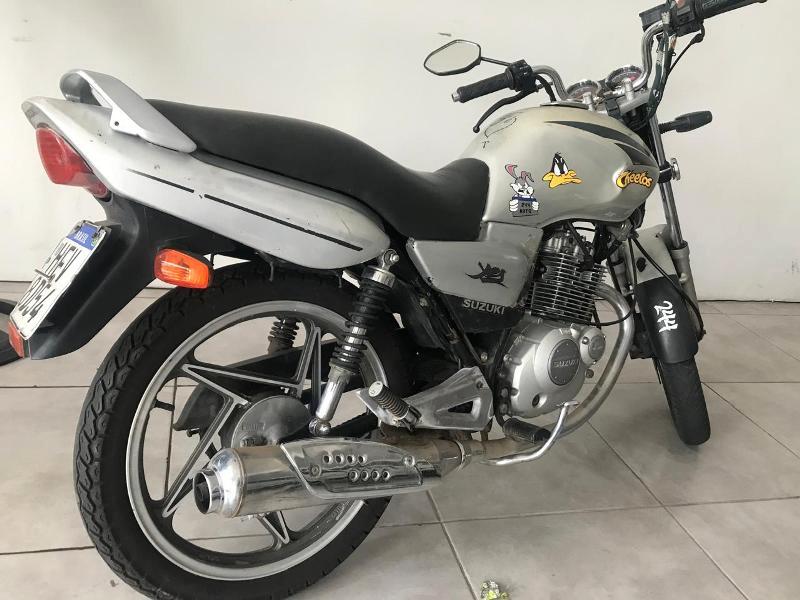 SUZUKI EN 125 YES