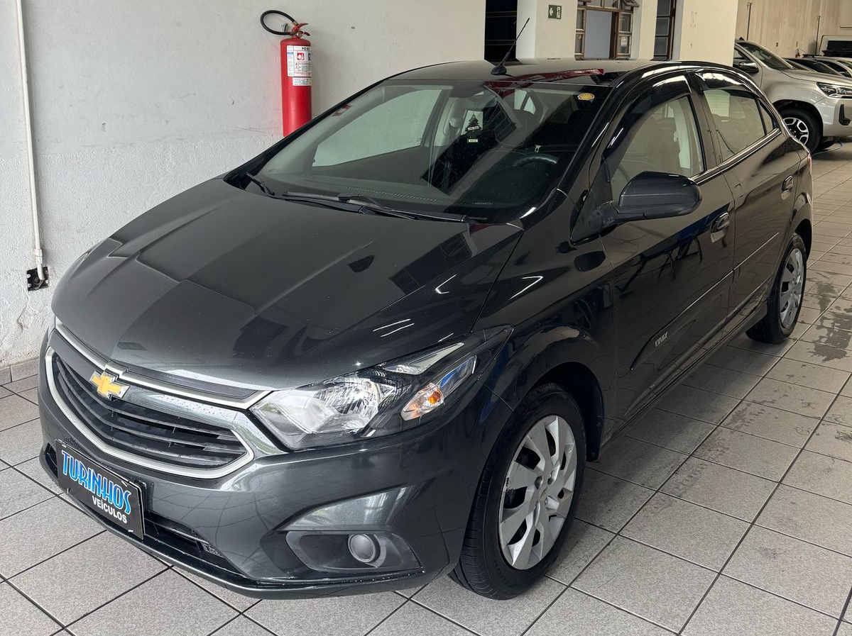 GM - Chevrolet Onix LT 1.0	