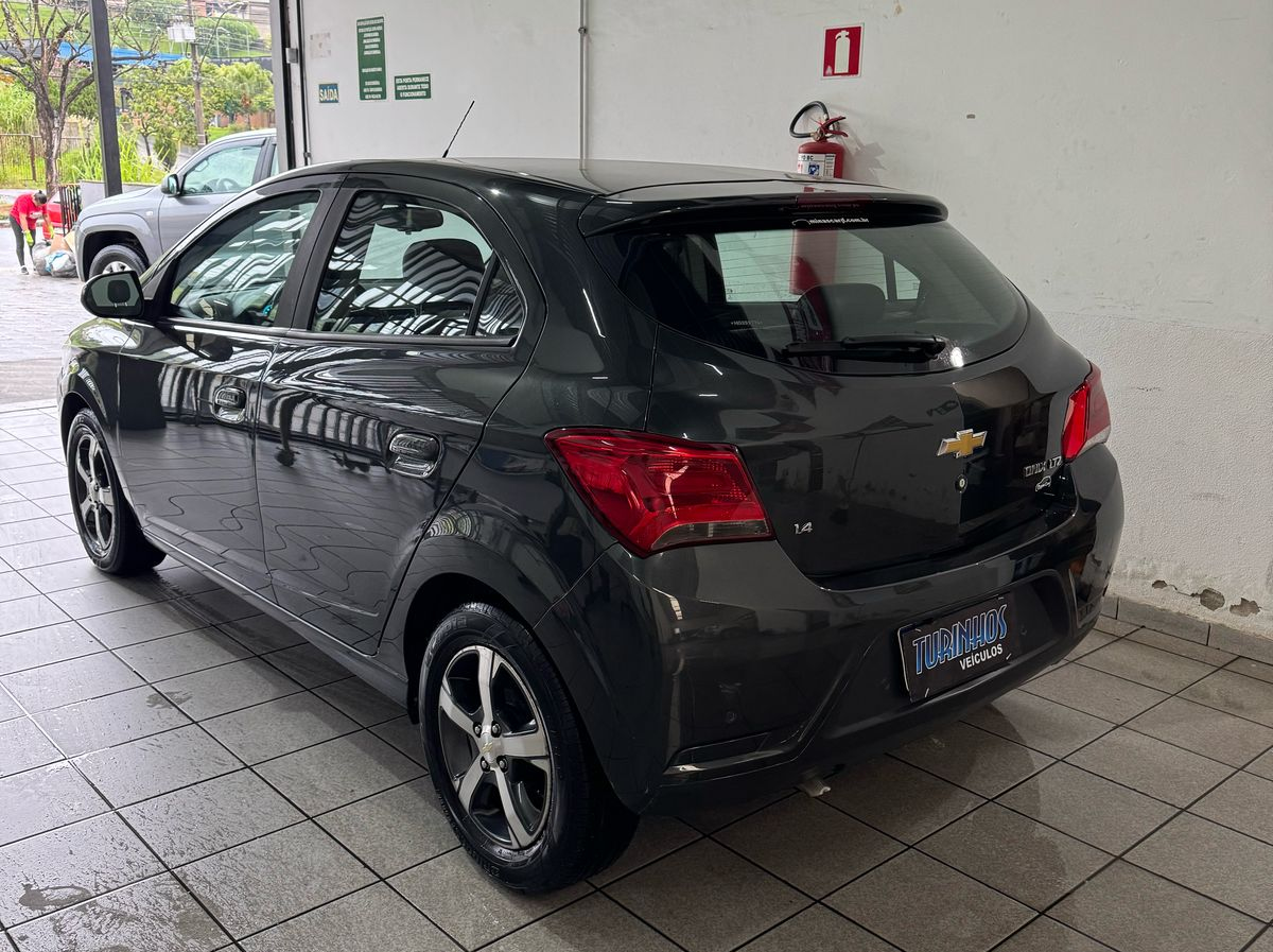 GM - Chevrolet ONIX HATCH LTZ 1.4 8V FlexPower 5p Mec.