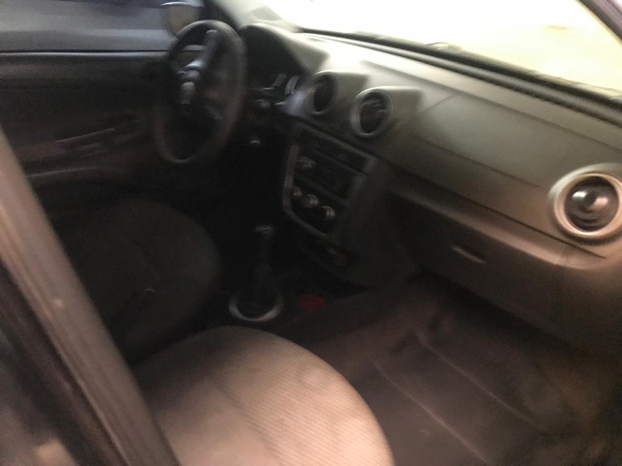 VW - VolksWagen Gol 1.0