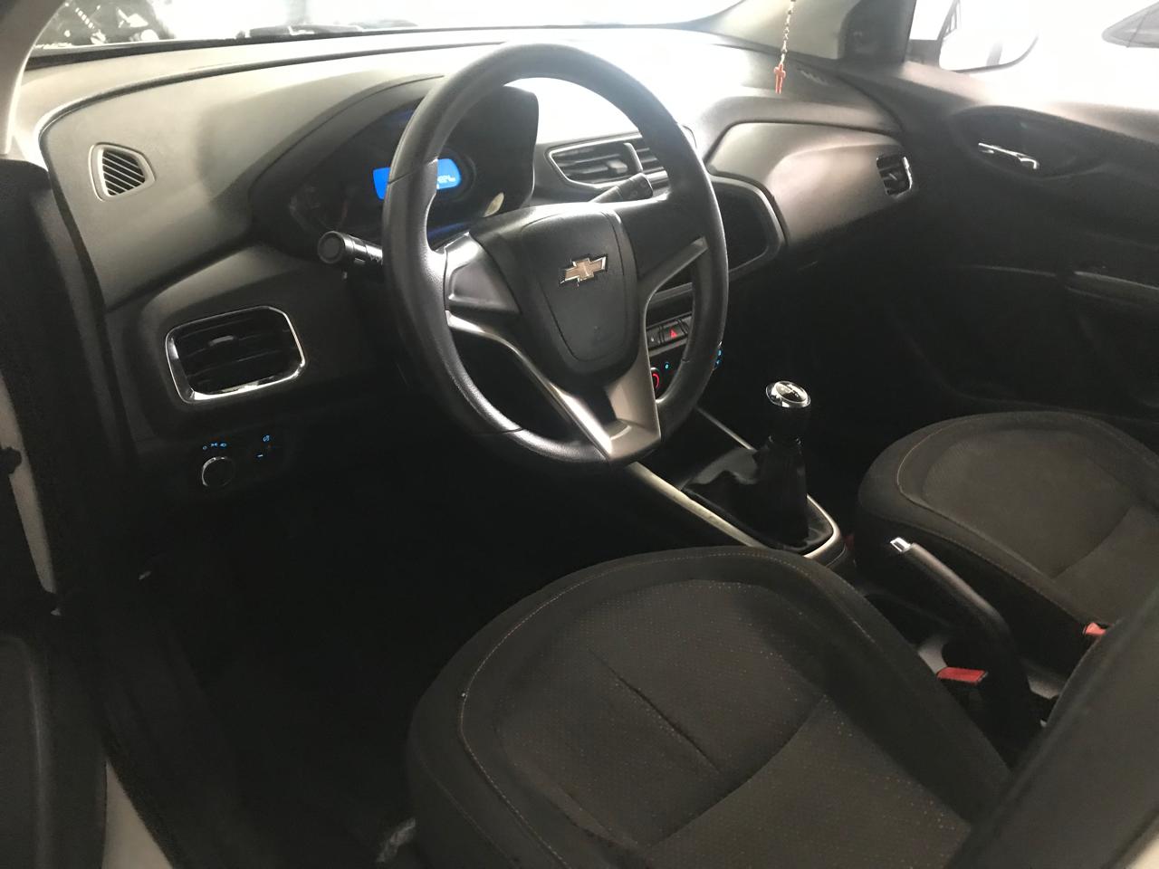 GM - Chevrolet ONIX HATCH LS 1.0 8V FlexPower 5p Mec.