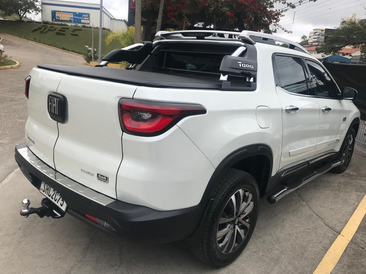 Fiat TORO RANCH AT9 4X4