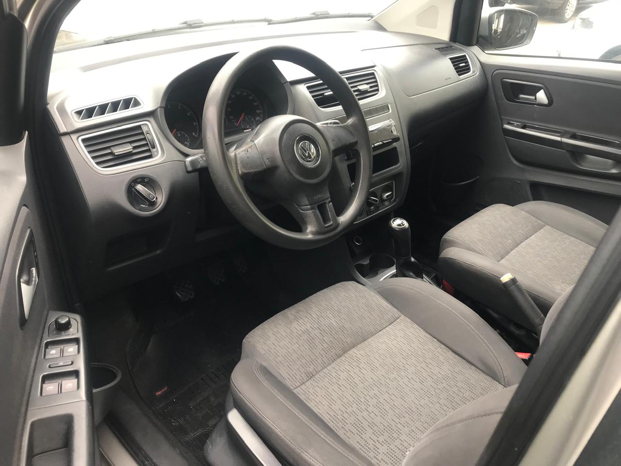 VW - VolksWagen FOX 1.0 iTREND Completo