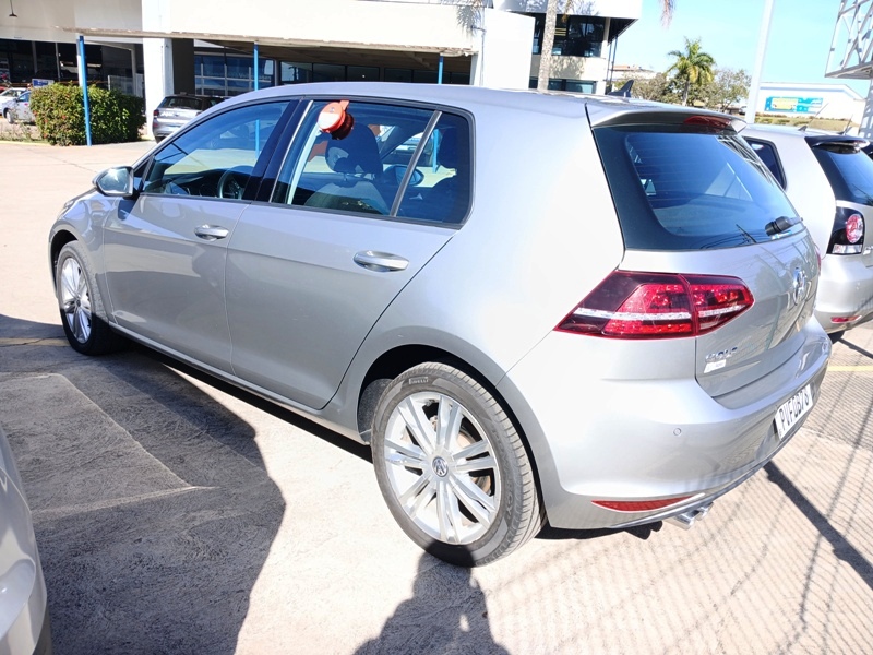 VW - VolksWagen Golf 1.6Mi/ 1.6Mi Gener./Black & Silver