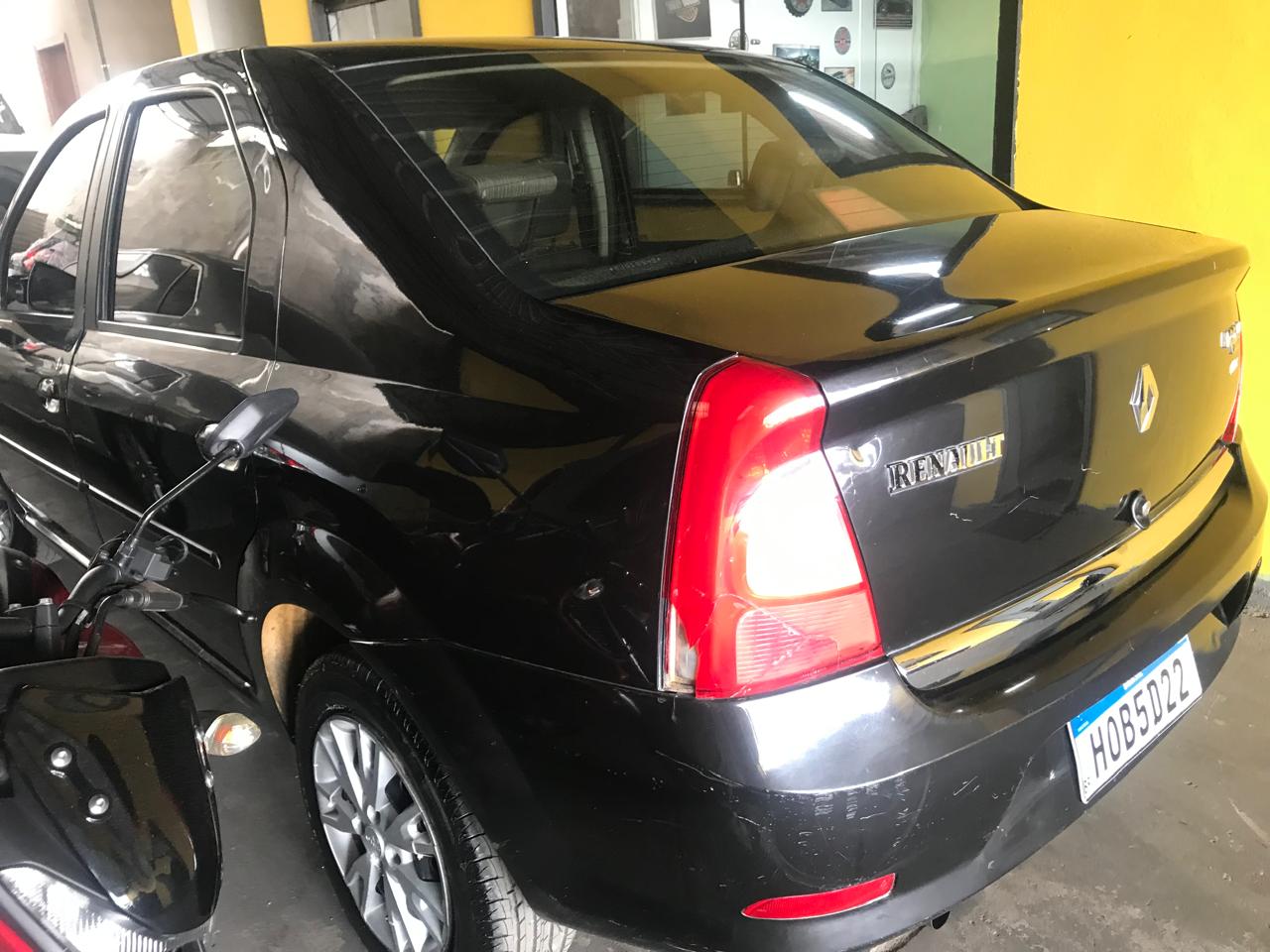 Renault LOGAN Authentique Flex 1.0 12V 4p	