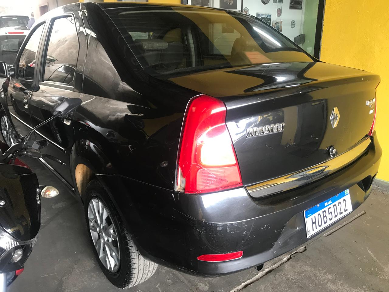 Renault LOGAN Authentique Flex 1.0 12V 4p