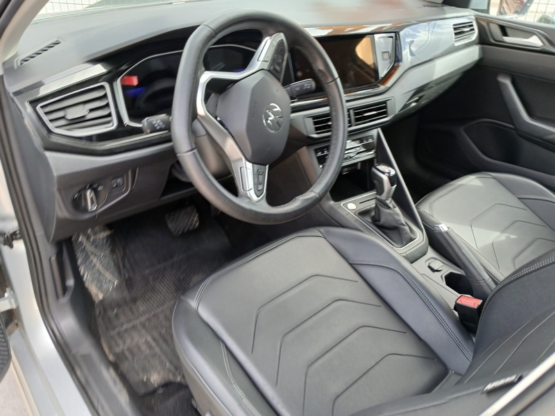 VW - VolksWagen VIRTUS Comfort. 200 TSI 1.0 Flex 12V Aut