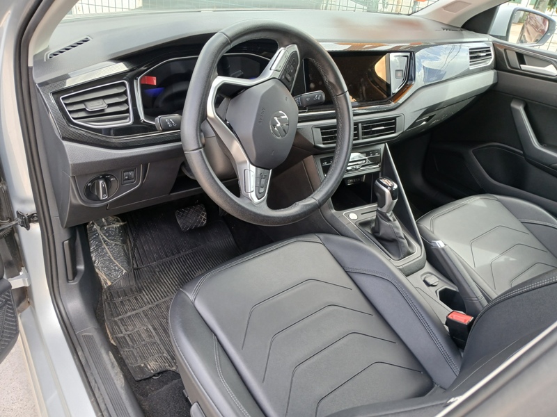 VW - VolksWagen VIRTUS Comfort. 200 TSI 1.0 Flex 12V Aut