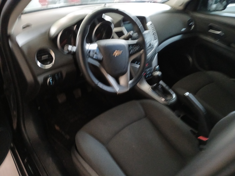 GM - Chevrolet Cruze Hatch LT