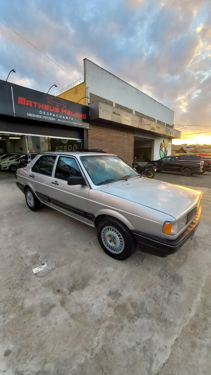 VW - VolksWagen VOYAGE GL 1.8 4p (Argentino)