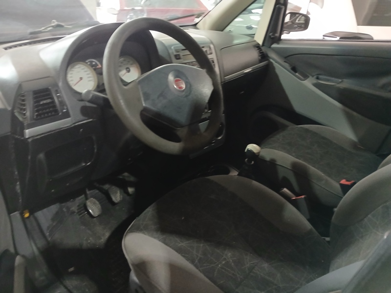 Fiat Idea ATTRACTIVE 1.4 Fire Flex 8V 5p