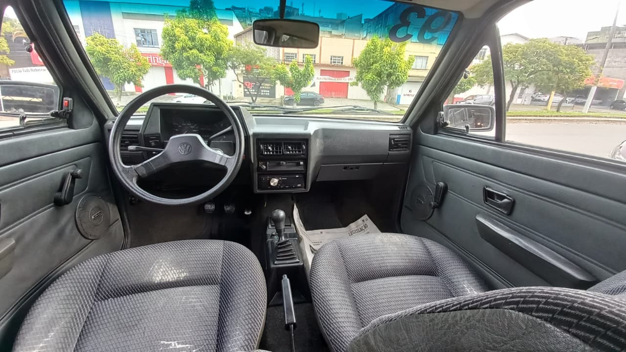 VW - VolksWagen Gol CL 1.6 Mi 2p e 4p