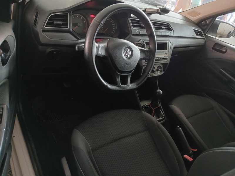 VW - VolksWagen Gol (novo) 1.0 Mi Total Flex 8V 4p