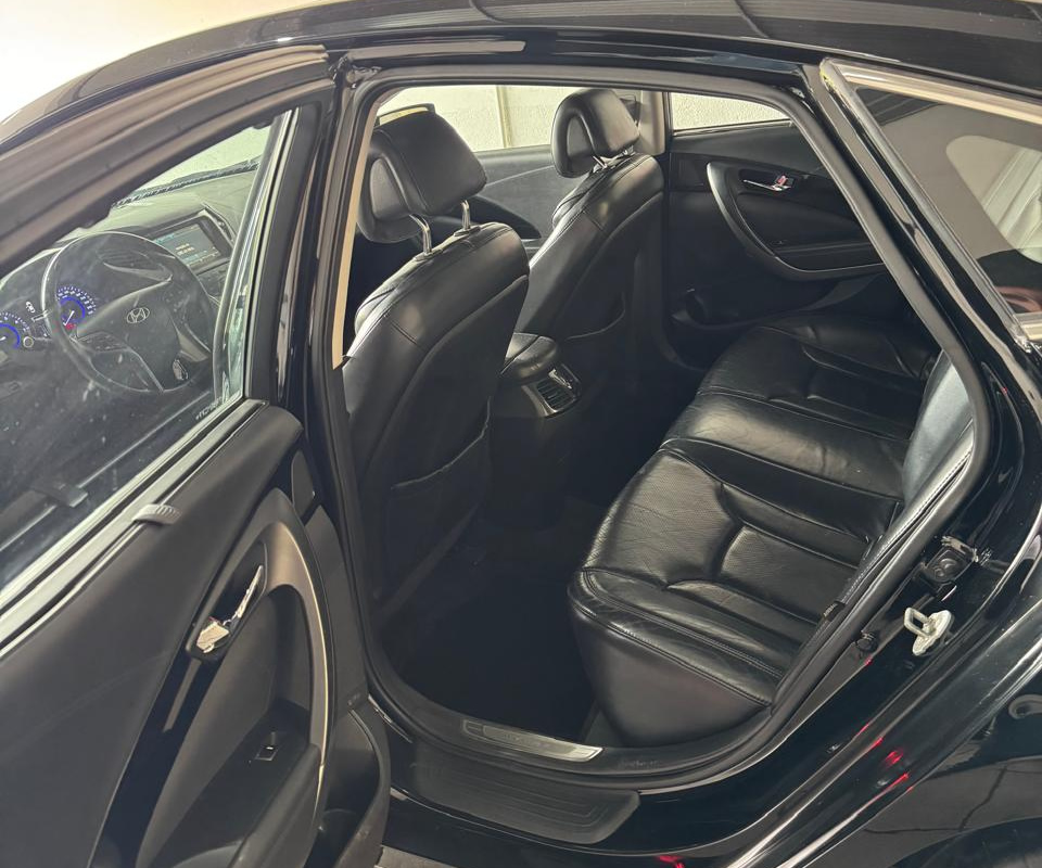 Hyundai AZERA 3.0 V6 24V 4p Aut.