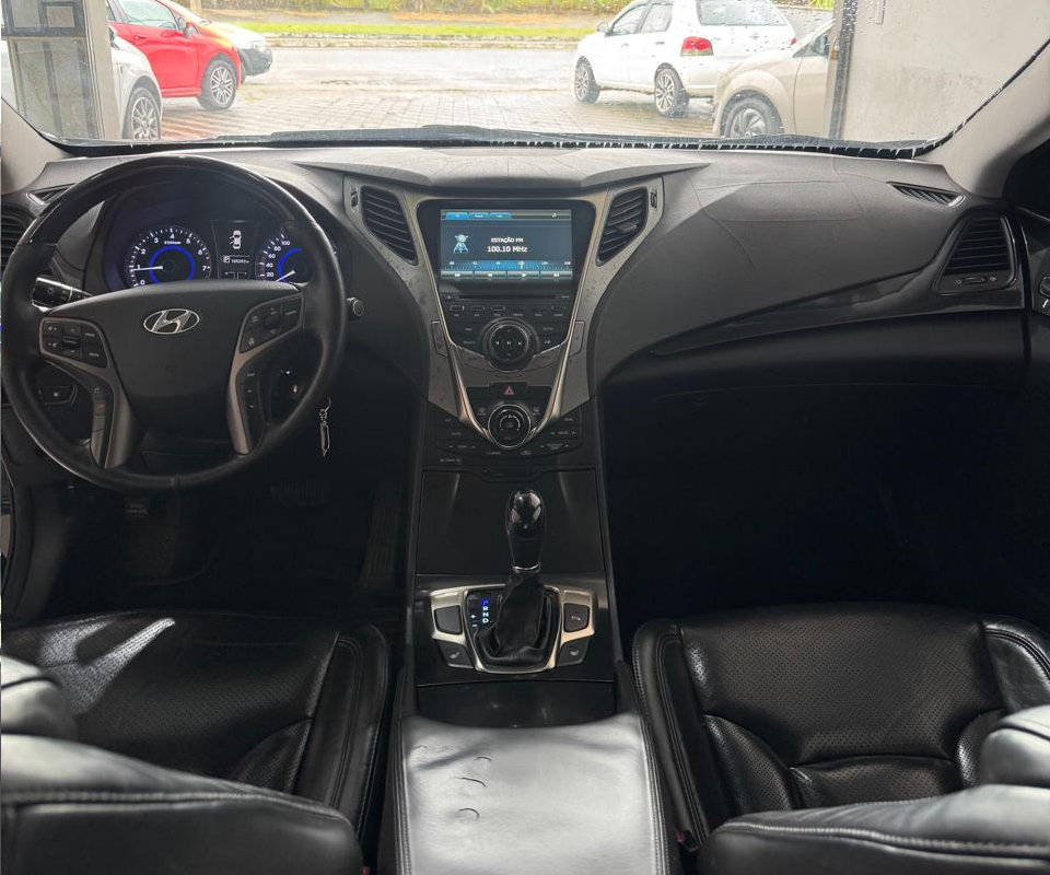 Hyundai AZERA 3.0 V6 24V 4p Aut.