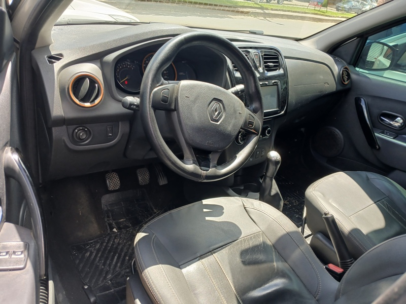 Renault SANDERO STEPWAY Hi-Flex 1.6 16V 5p