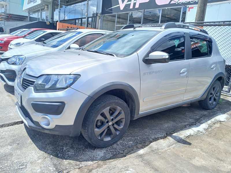 Renault SANDERO STEPWAY Hi-Flex 1.6 16V 5p