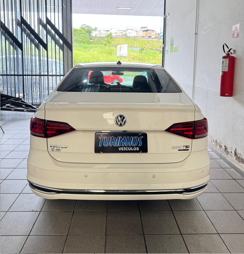 VW - VolksWagen VIRTUS Comfort. 200 TSI 1.0 Flex 12V Aut