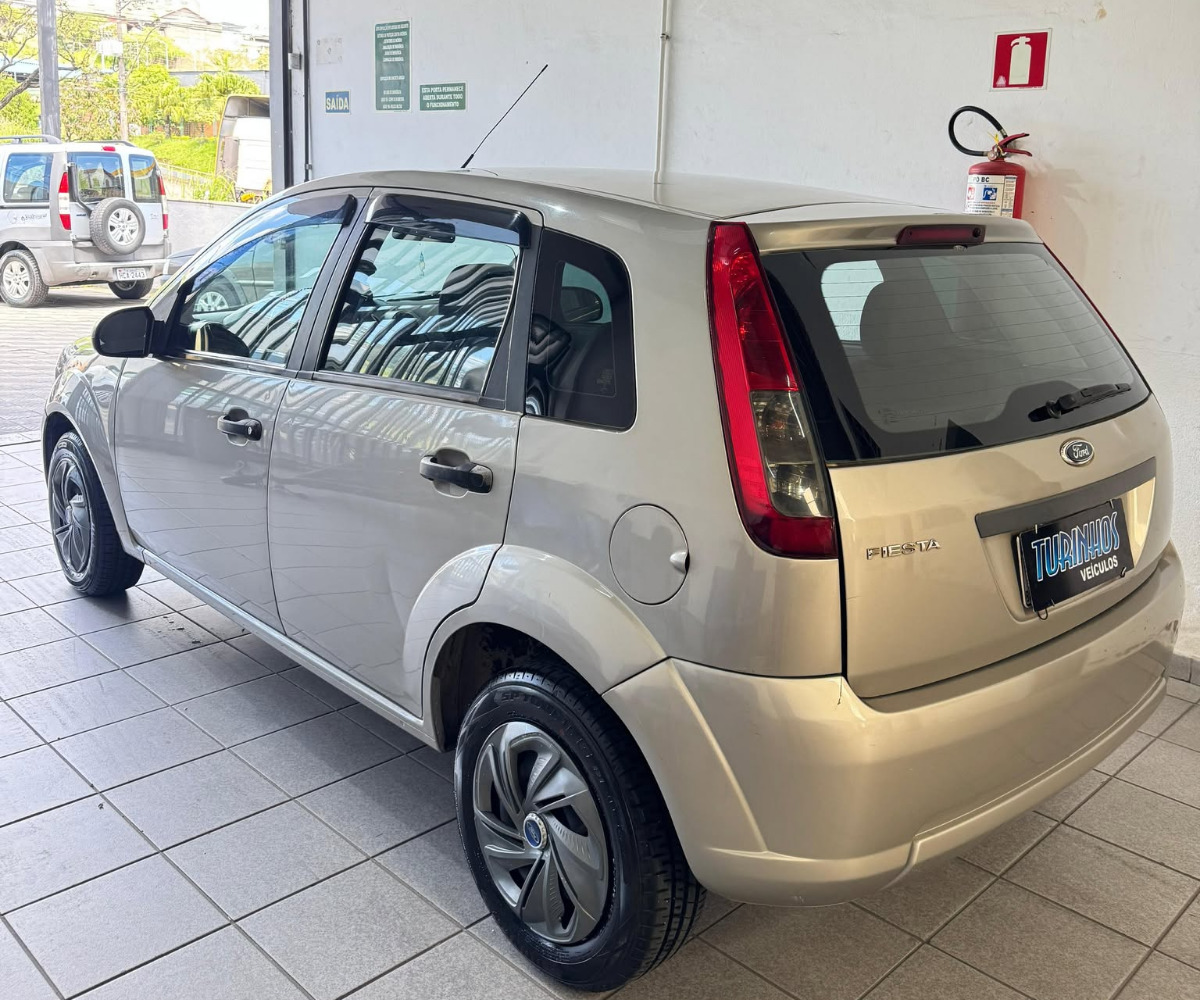 Ford Fiesta Class 1.0 4p