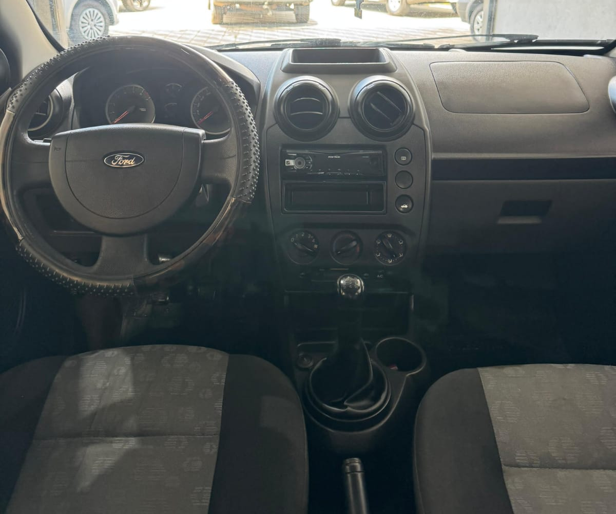 Ford Fiesta Class 1.0 4p