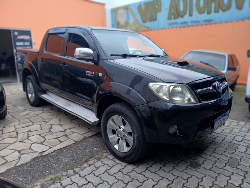 Toyota Hilux CD SRV 4x4 2.7 Flex 16V Aut.	