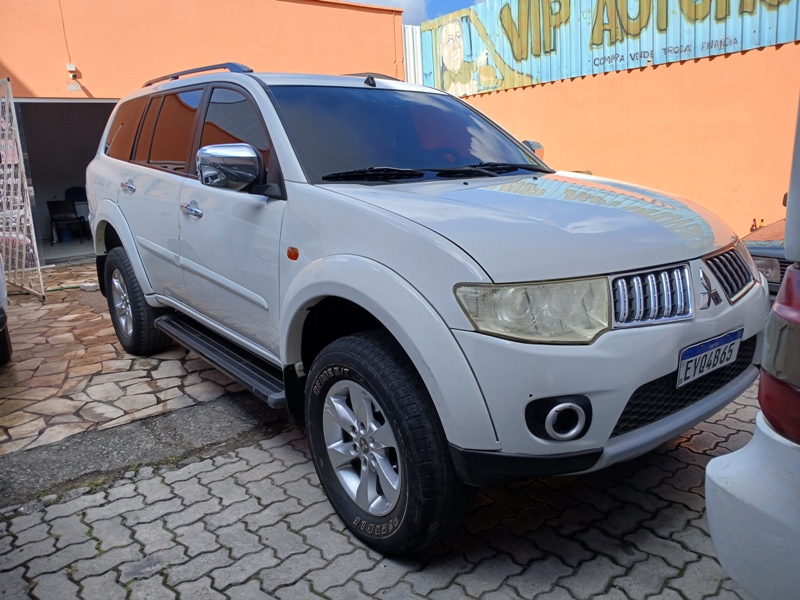 Mitsubishi Pajero DAKAR/HPE 3.5 4x4 Flex 5p Aut.