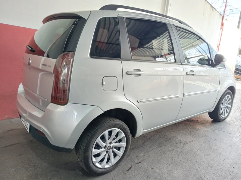 Fiat Idea ATTRACTIVE 1.4 Fire Flex 8V 5p