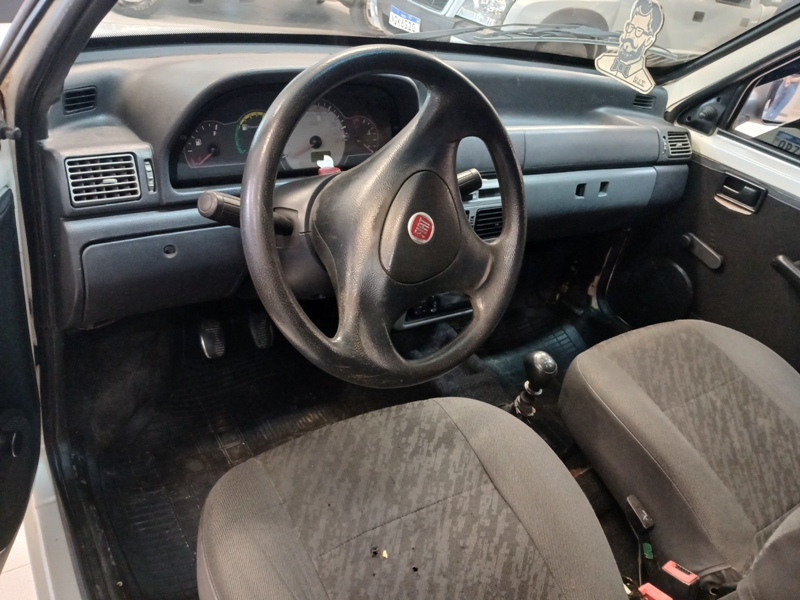 Fiat Uno Mille Celeb. WAY ECON. 1.0 F.Flex 4p