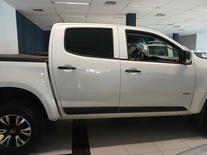 GM - Chevrolet S10 Pick-Up LS 2.8 TDI 4x4 CS Diesel