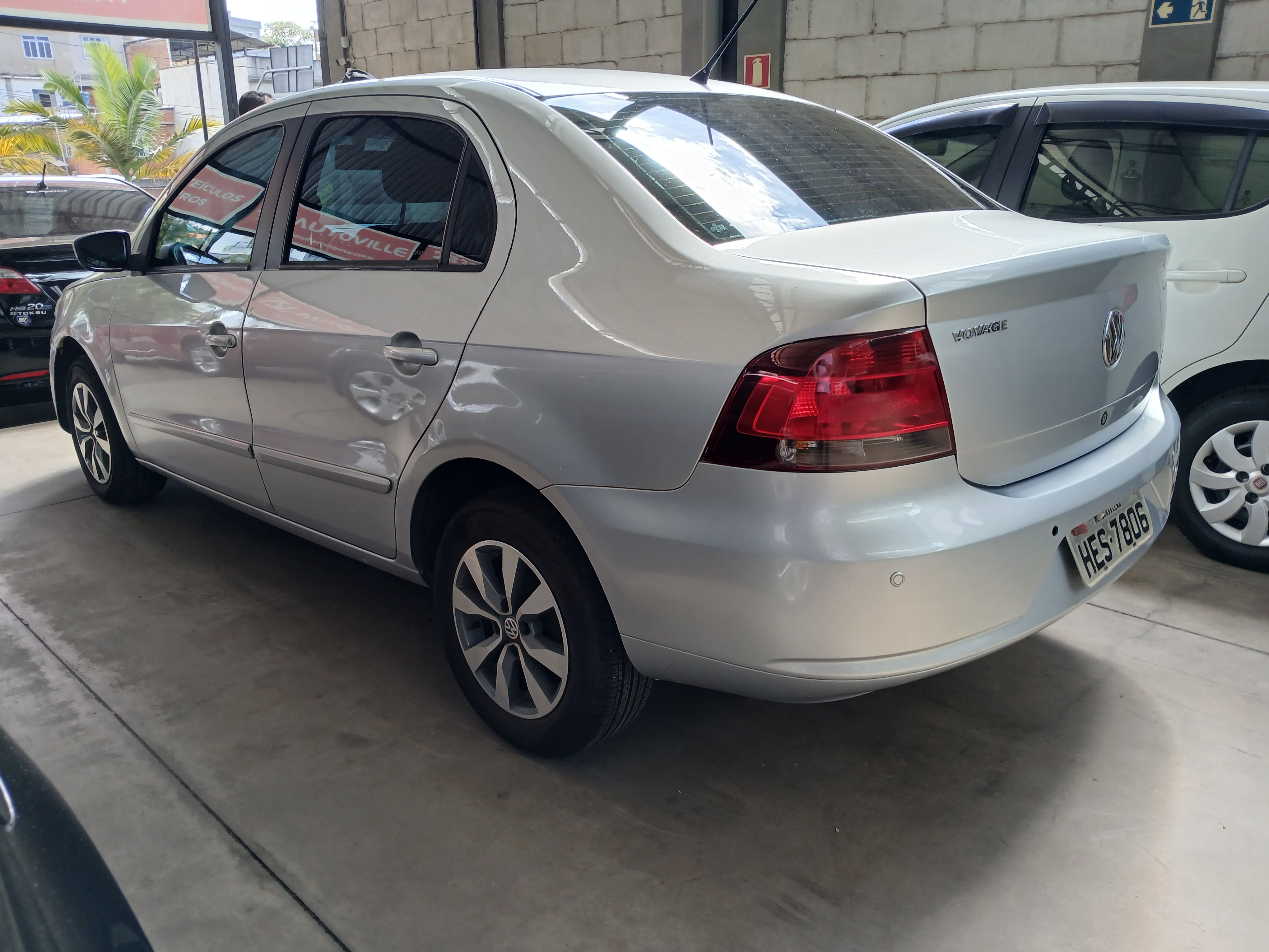 VW - VolksWagen VOYAGE  Trendline 1.0 T.Flex 8V 4p
