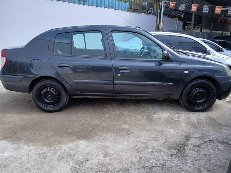 Renault Clio RL / Yahoo/ Authent. 1.0 8V 5p
