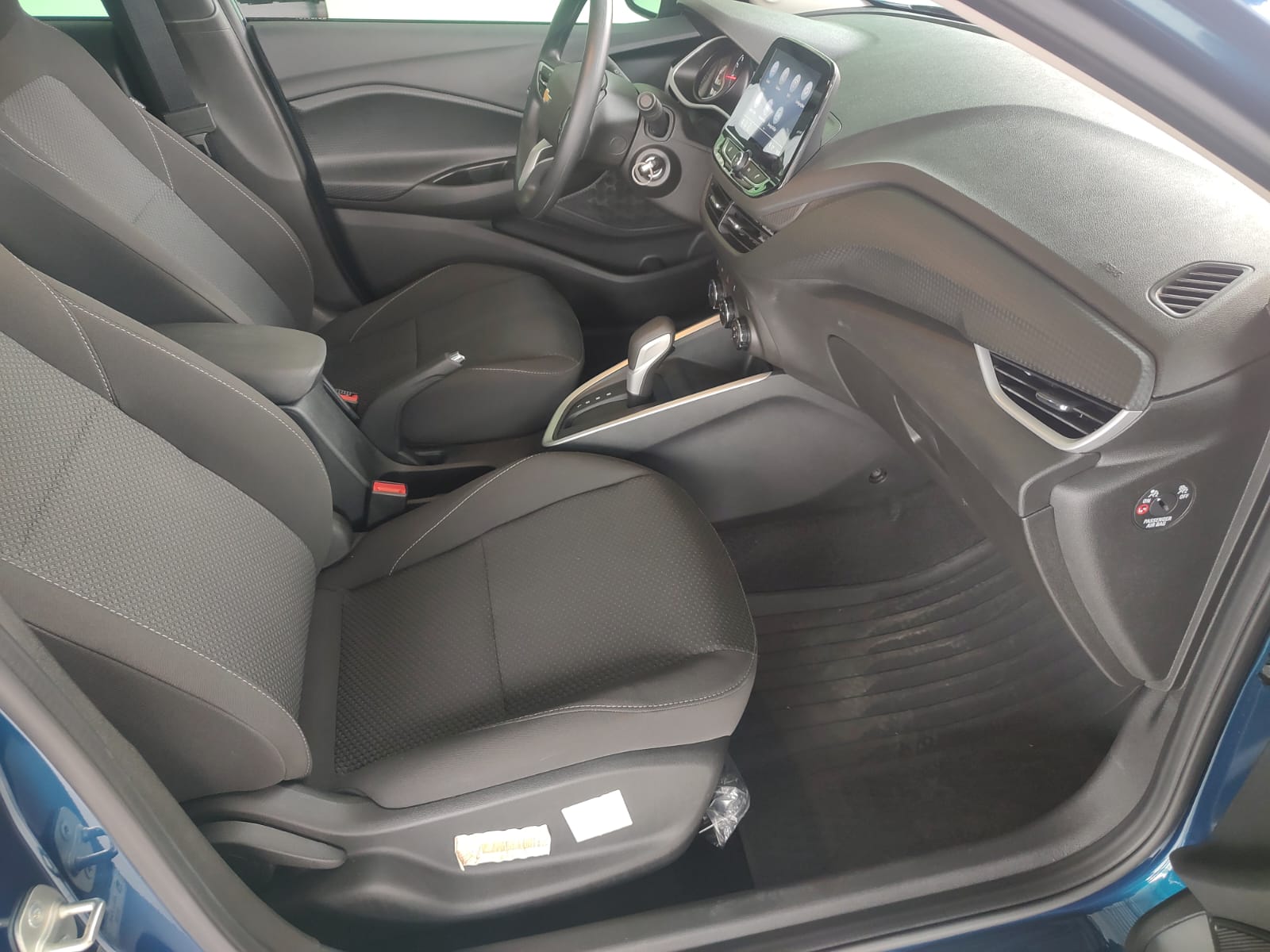 GM - Chevrolet ONIX 1.0 LT TURBO