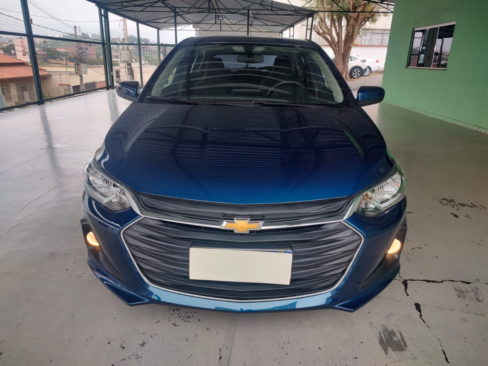 GM - Chevrolet ONIX 1.0 LT TURBO