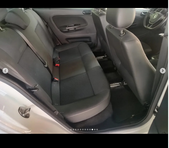 VW - VolksWagen VOYAGE 1.6 MSI Flex 8V 4p